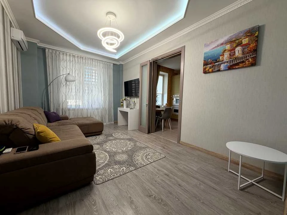 Apartment. Poltava, Vitylia Grytsayenko street.