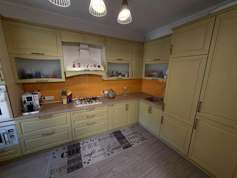 Apartment. Poltava, Vitylia Grytsayenko street.