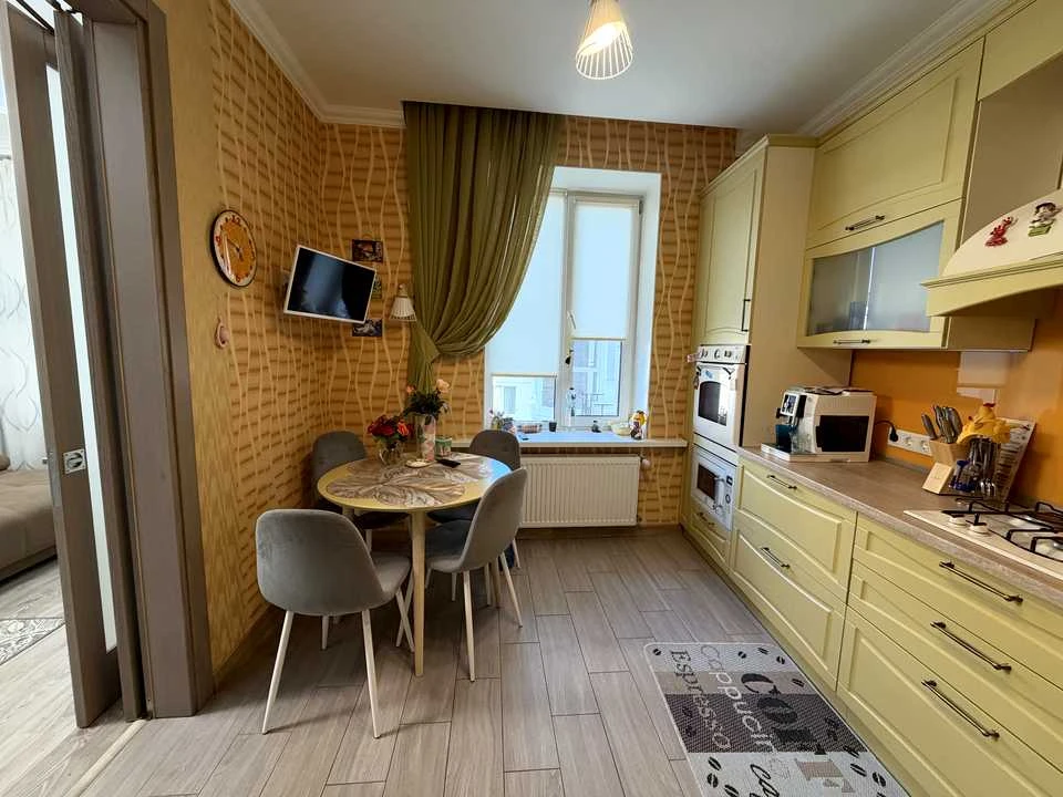 Apartment. Poltava, Vitylia Grytsayenko street.