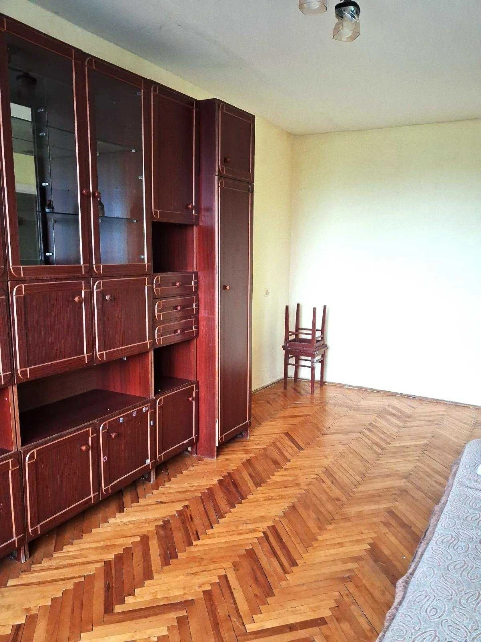 | Продаж 1-кімнатної квартири • Ювілейний • Цегла • 35800$