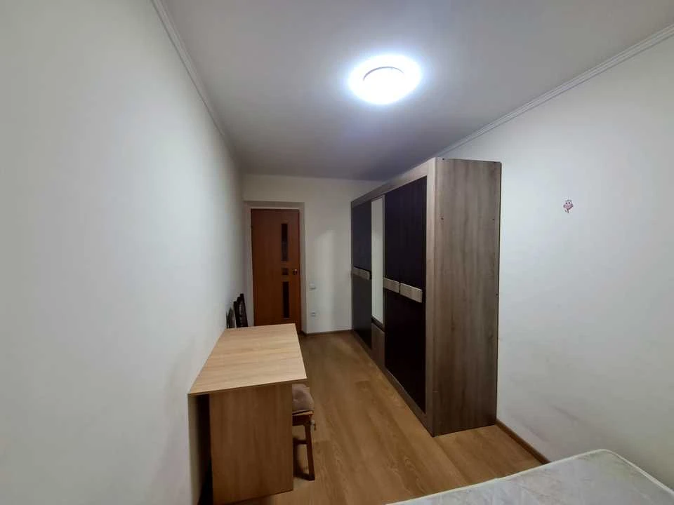 Квартира. Черновцы, улица Небесной Сотни