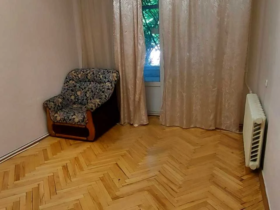 Apartment. Novoospitalna st.
