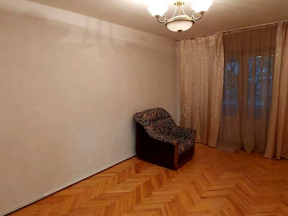 Apartment. Novoospitalna st.