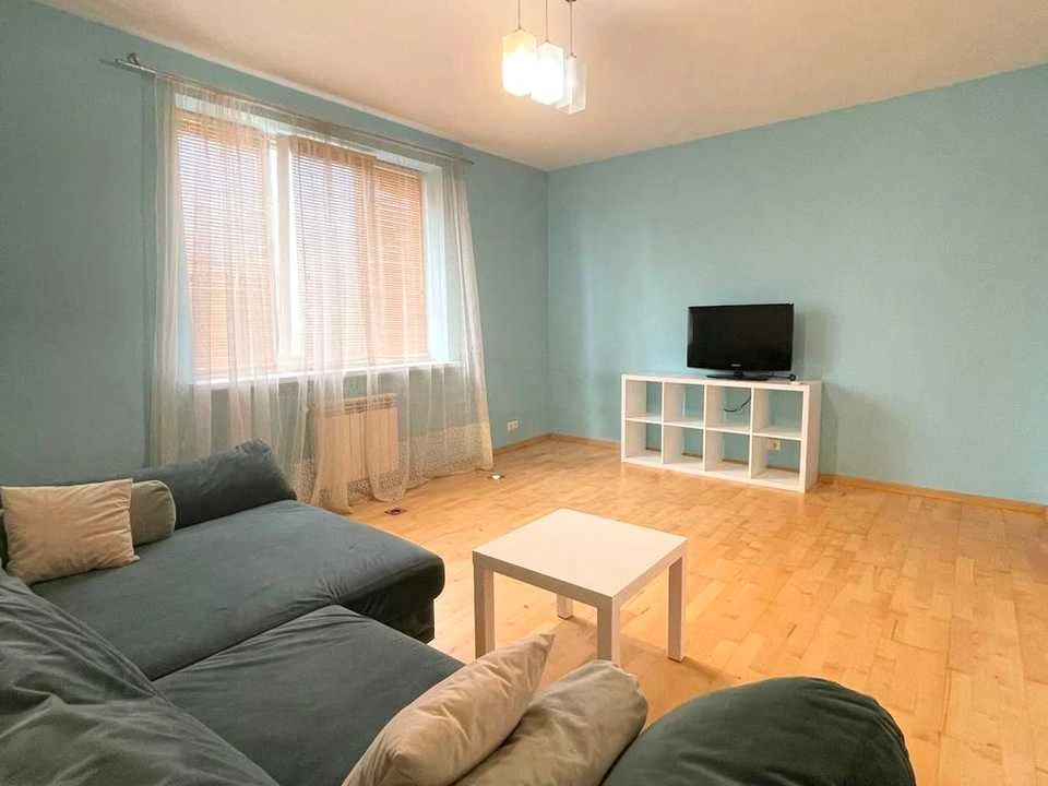 Квартира. Київ, Миколи Руденка бульв.