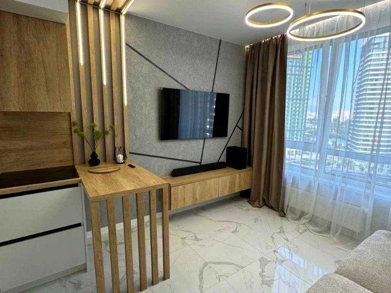 Apartment. Дніprovska nablyazhna str.