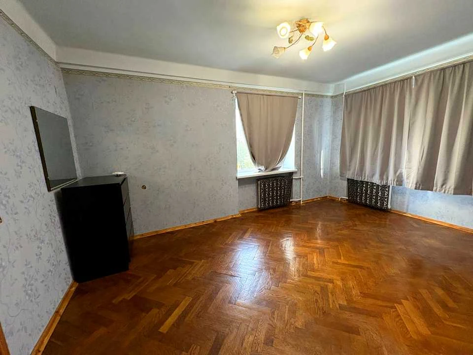 Квартира. Київ, вул. Остапа Вишні