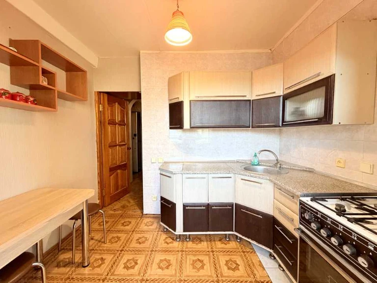 Apartment. Oresta Levitsky Street, Kyiv