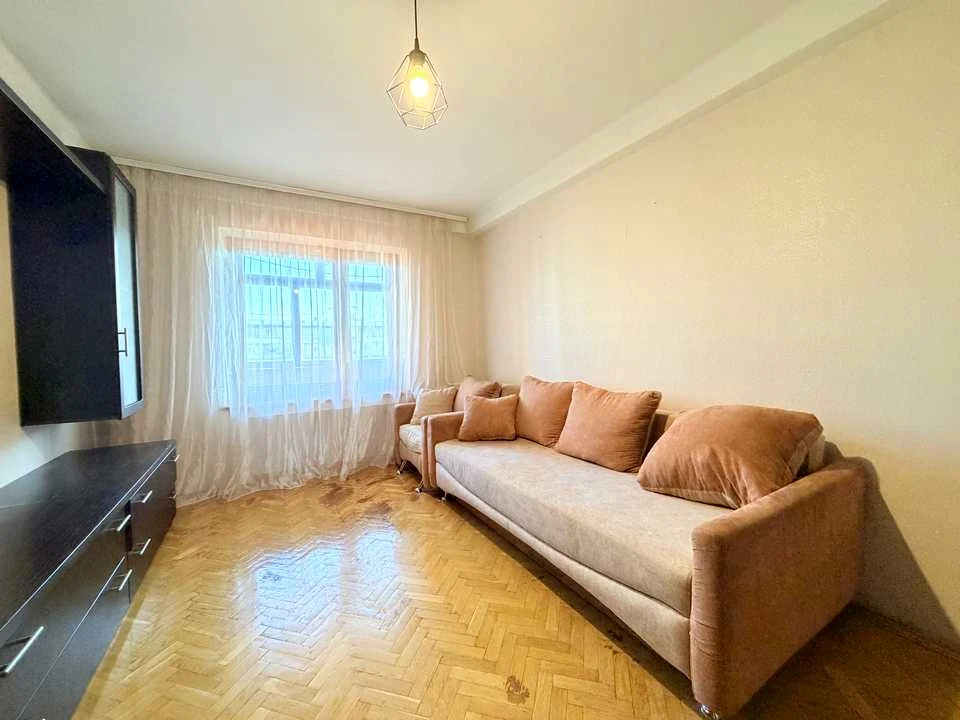 Квартира. Київ, Ореста Левицького вул.