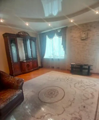 For Sale: 2-room apartment, Center, Gosprom, Chichabin Street, 2/5 floor