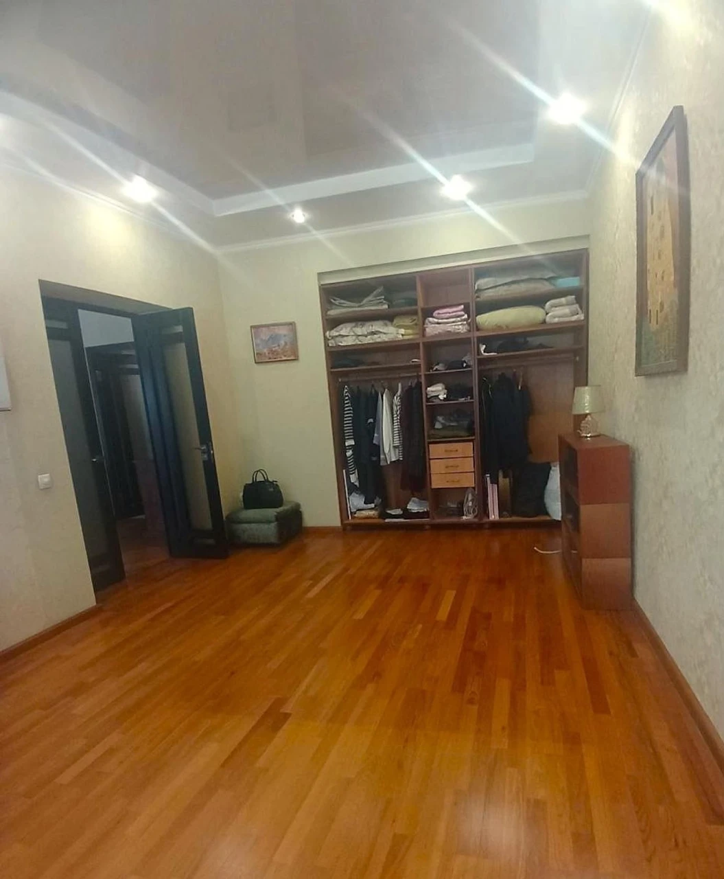 For Sale: 2-room apartment, Center, Gosprom, Chichabin Street, 2/5 floor