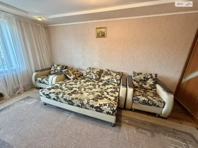 Довгострокова Оренда Квартири в Рясне-2