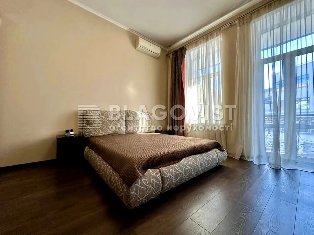 Продаж 2-х кімн кв-ри 60м2 вул.Велика Житомирська 31, Царськ