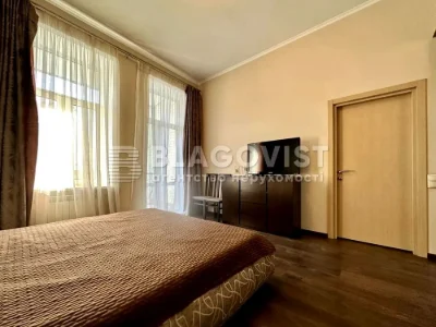 Продаж 2-х кімн кв-ри 60м2 вул.Велика Житомирська 31, Царськ