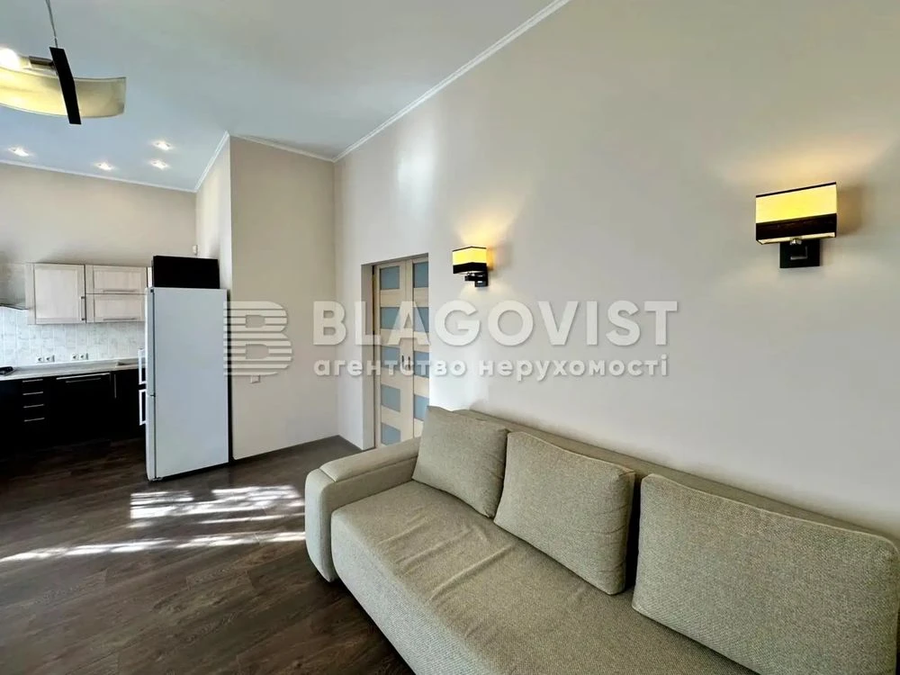 Продаж 2-х кімн кв-ри 60м2 вул.Велика Житомирська 31, Царськ