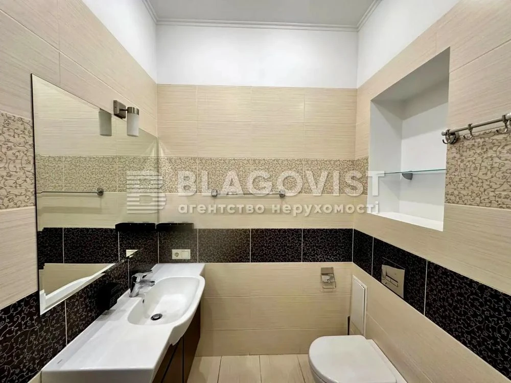 Продаж 2-х кімн кв-ри 60м2 вул.Велика Житомирська 31, Царськ