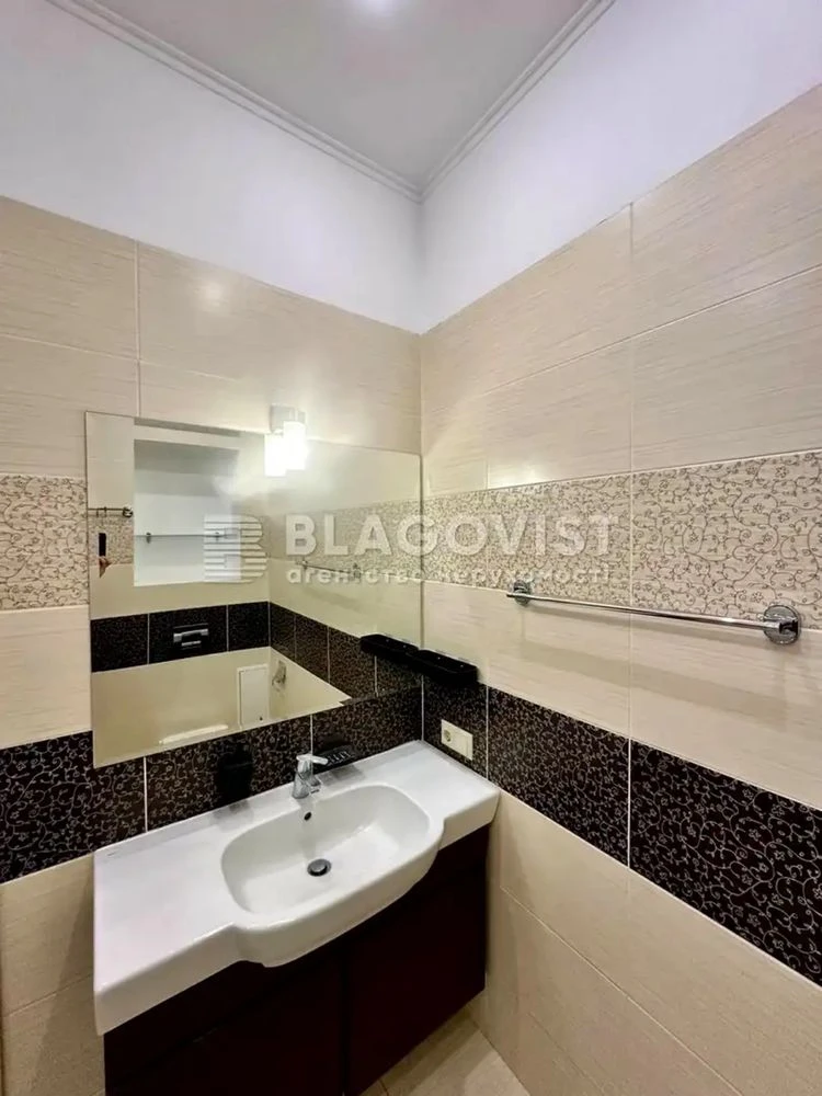 Продаж 2-х кімн кв-ри 60м2 вул.Велика Житомирська 31, Царськ