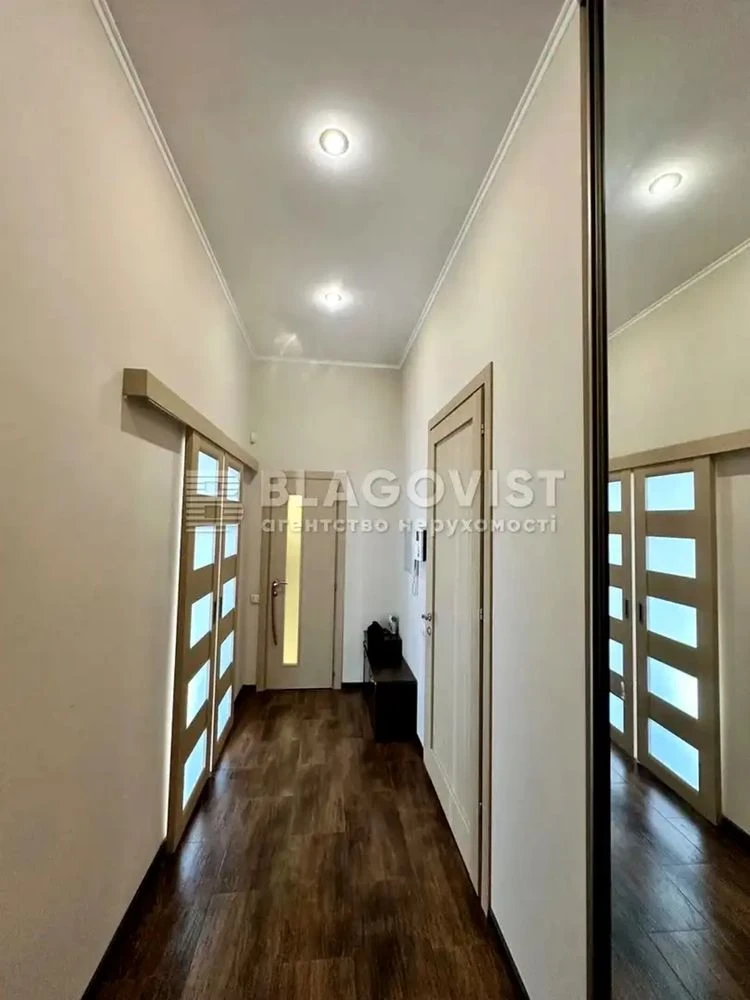 Продаж 2-х кімн кв-ри 60м2 вул.Велика Житомирська 31, Царськ