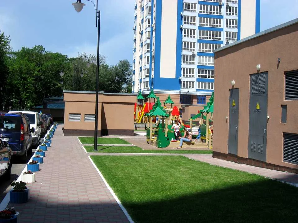Квартира. Київ, Авіаконструктора Ігоря Сікорського вул.