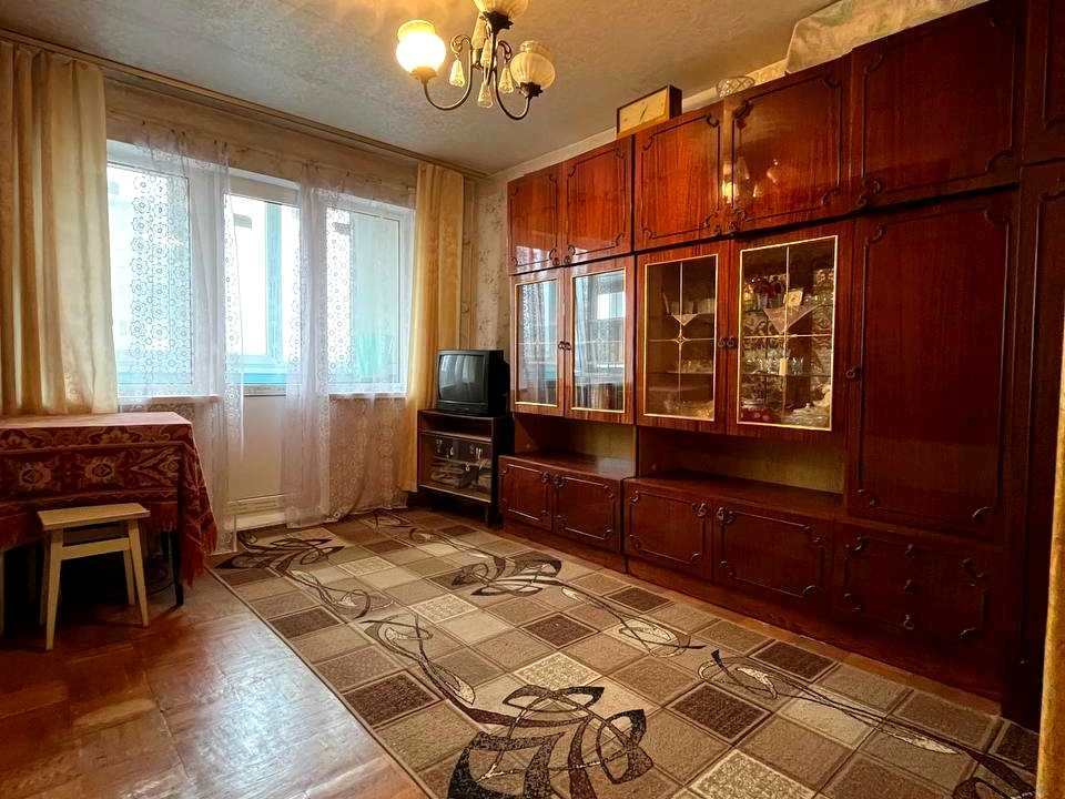 Apartment. Voskresenskaya prospect.
