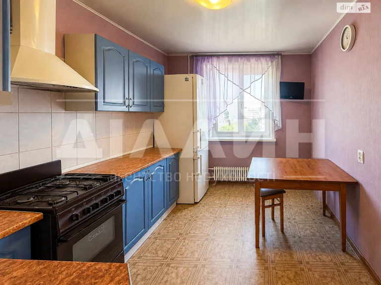 Продажа квартиры Бородинский.