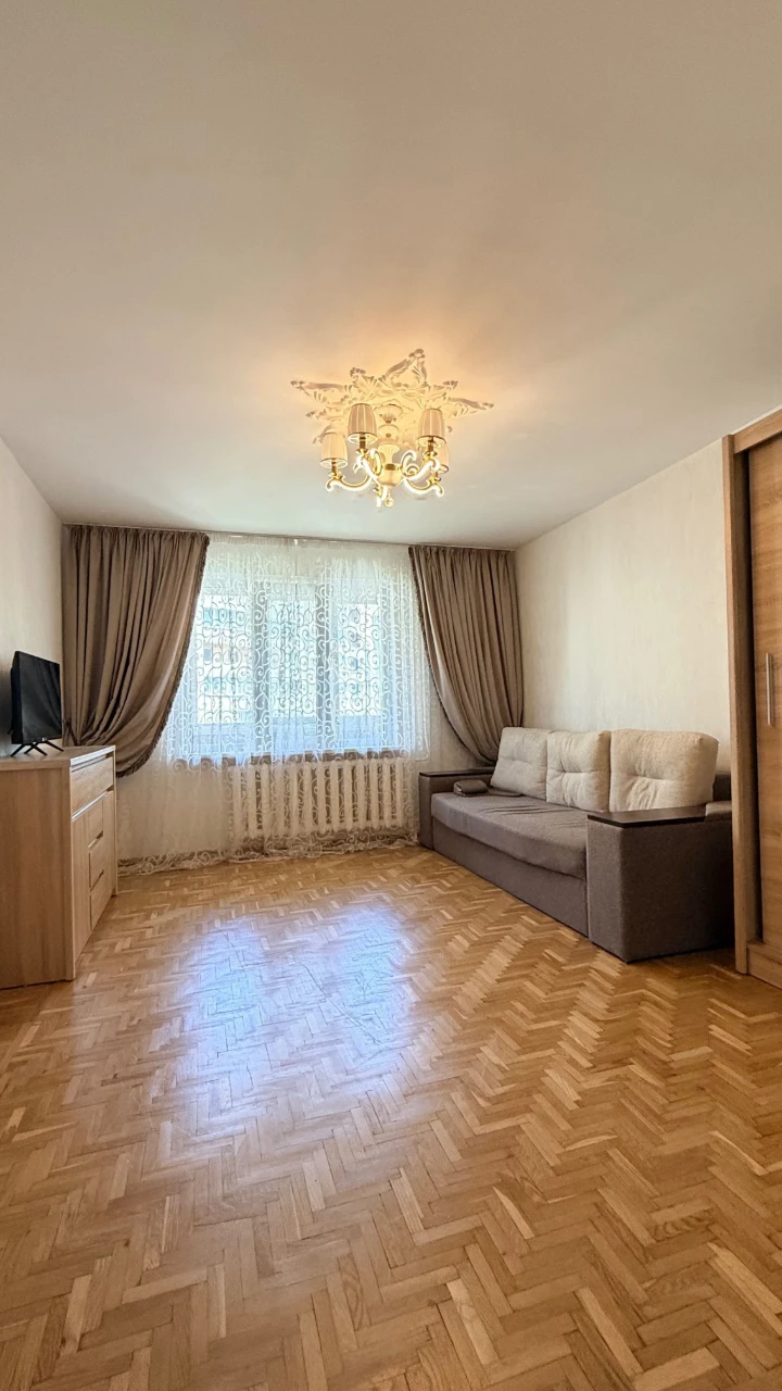 Продам СВОЮ 3х комнатную квартиру Приморский район, Одесса