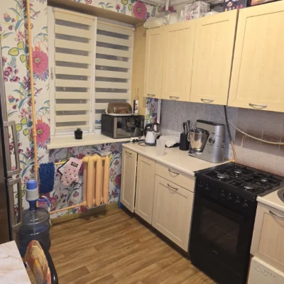 Продаж 2-кімнатної квартири, вул. Центральний, 4/5, 28000$
