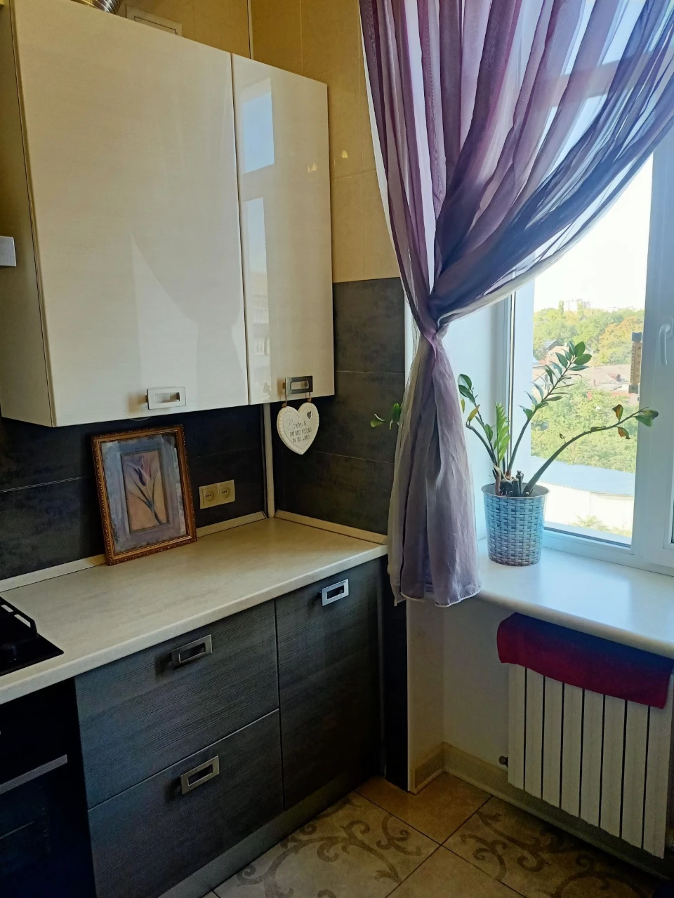 Продаж 2к квартири у Центрі з ремонтом та автономним опаленн