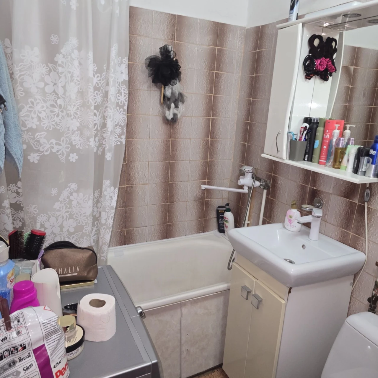 Продаж 2-кімнатної квартири, вул. Центральний, 4/5, 28000$