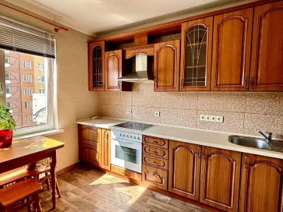 Apartment. Urlivska St., Pozniaky, Kyiv