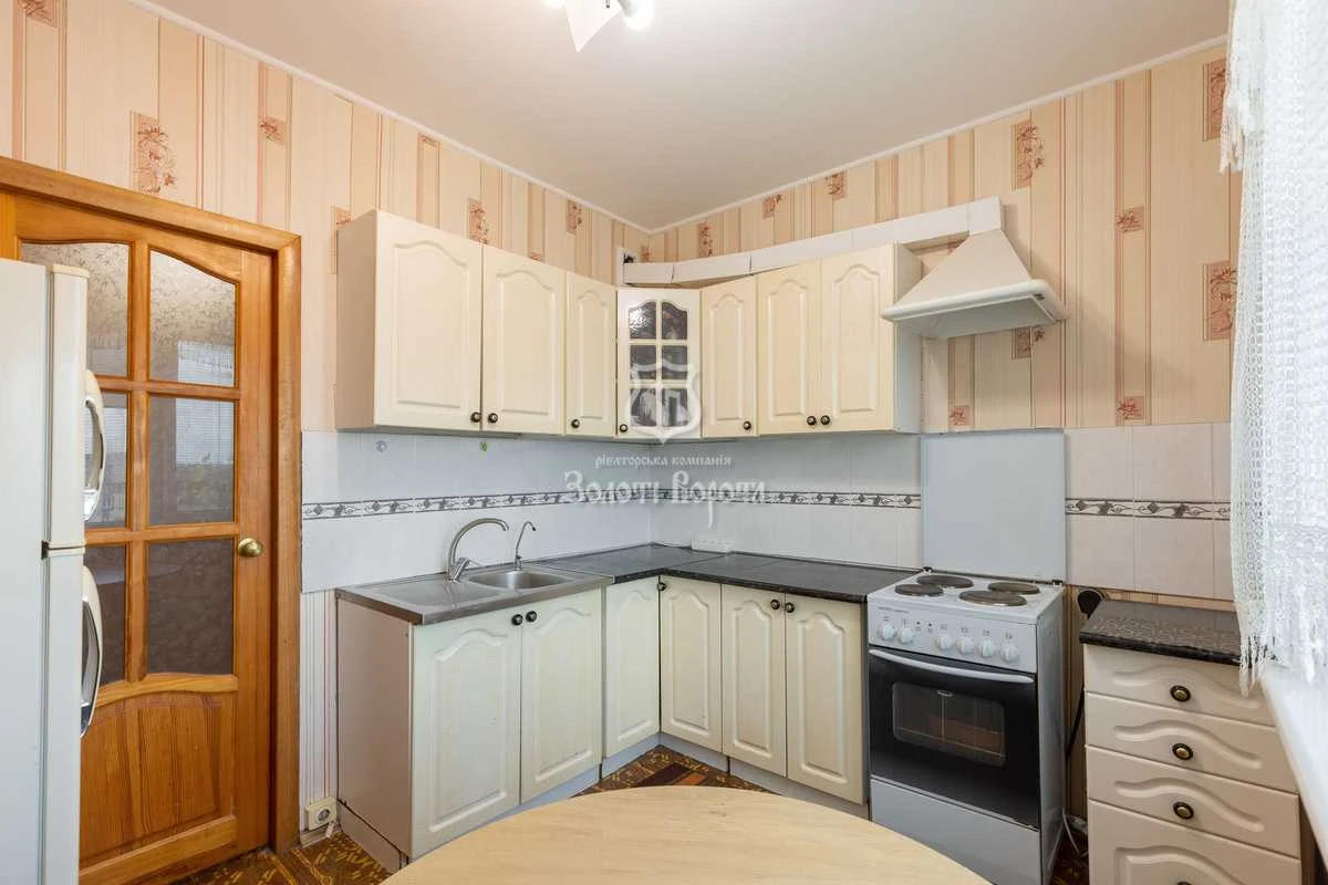 Продаж 2-кімнатної квартири 59.8 м², Клавдієвська вул., 23/1