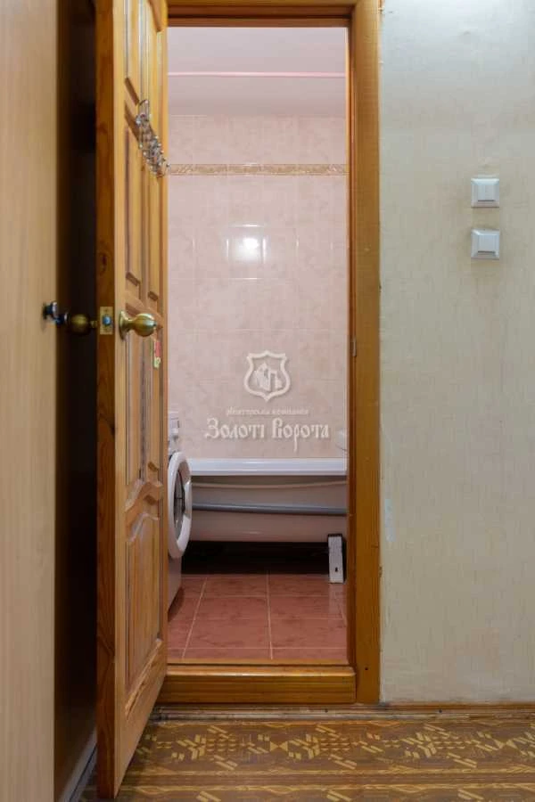 Продаж 2-кімнатної квартири 59.8 м², Клавдієвська вул., 23/1