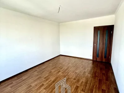 Квартира. Київ, Моторний пров.