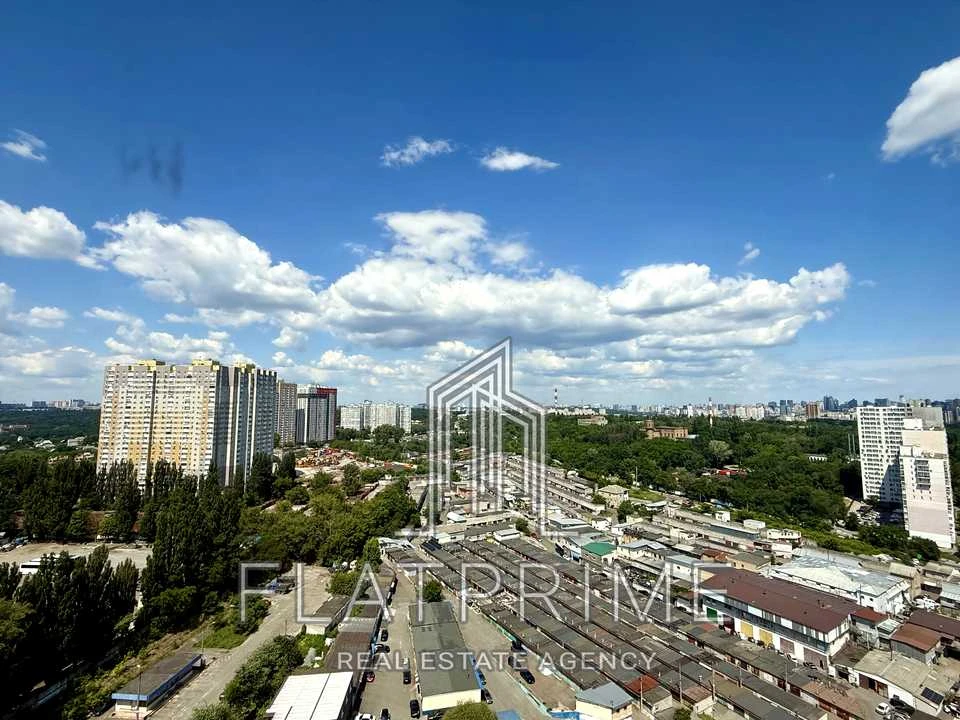 Квартира. Київ, Моторний пров.