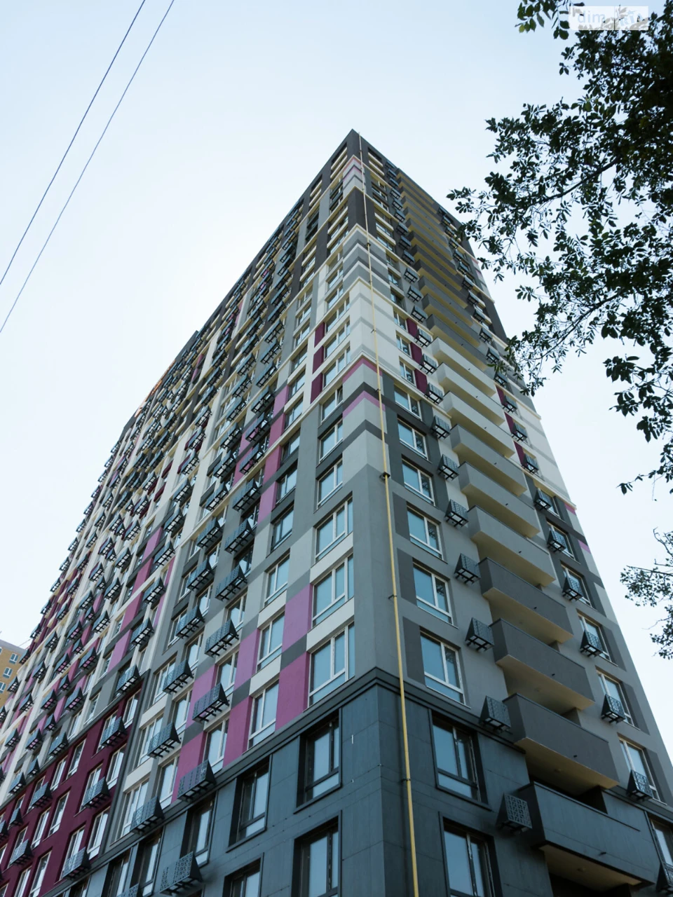 One-Bedroom Apartment for Sale in Poznyak