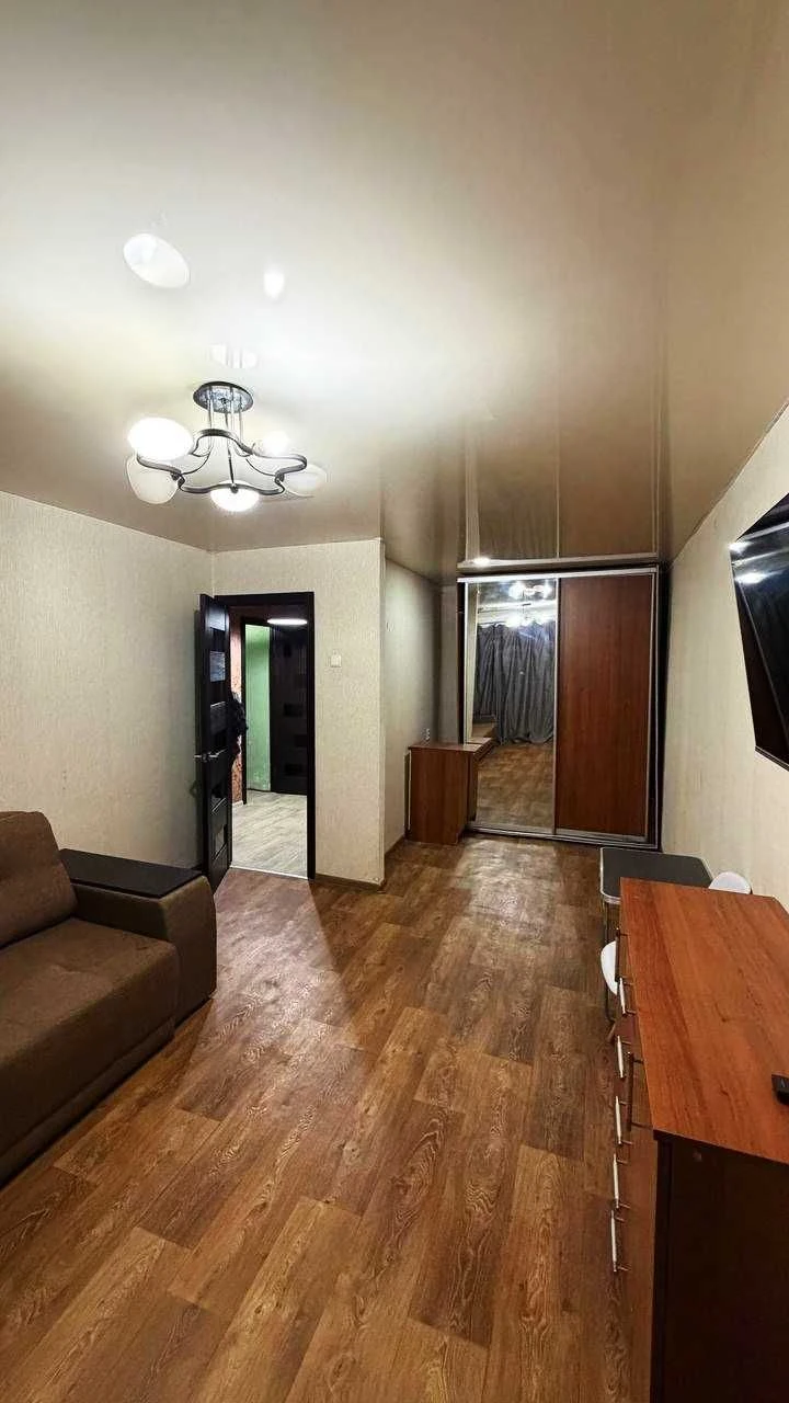 FOR SALE 1-bedroom apartment with good potential on TOPOLI-2 | Convenient
