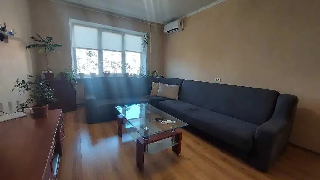 For Sale 3-room apartment in Cheshka Topola-3 Right Bank near Sokol