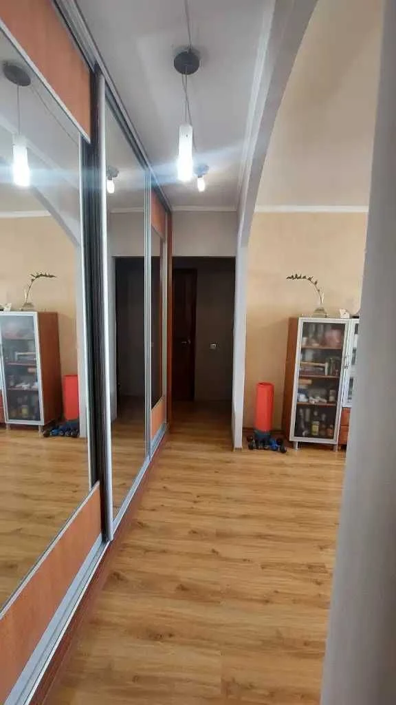 For Sale 3-room apartment in Cheshka Topola-3 Right Bank near Sokol