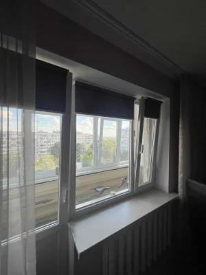 I am selling a two-sided 3-room "Czech" apartment in the Topol-2 metro station.