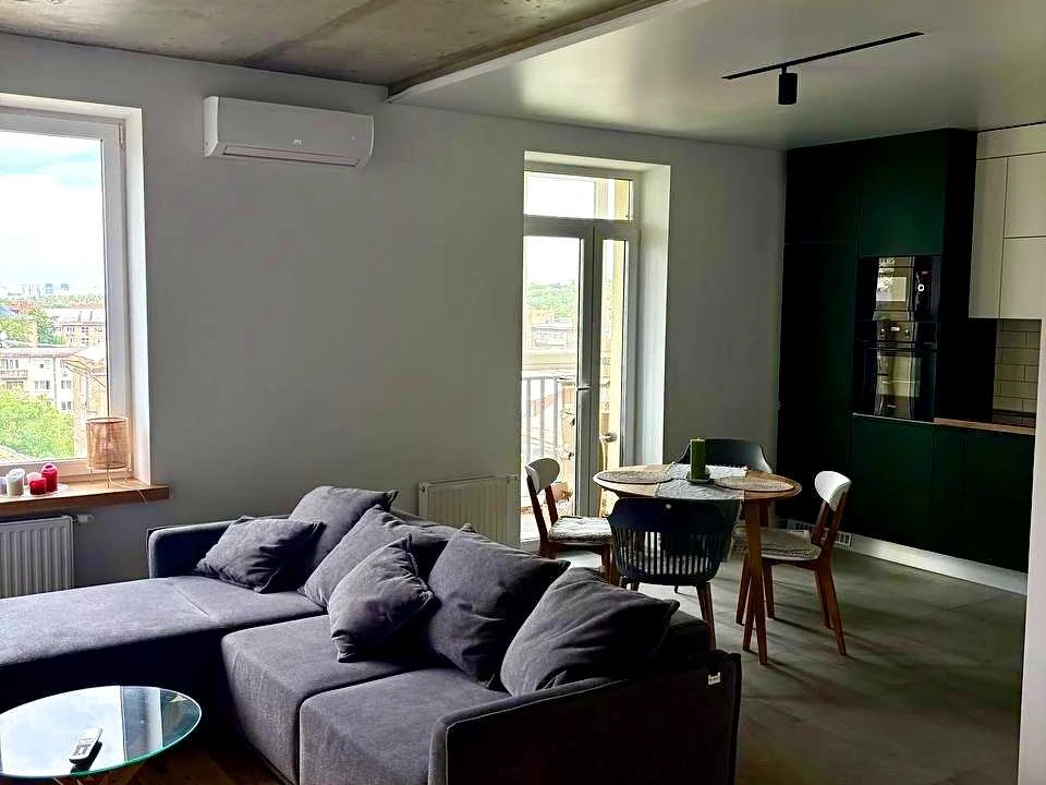 Apartment. Kolomyyskyi Prosvok