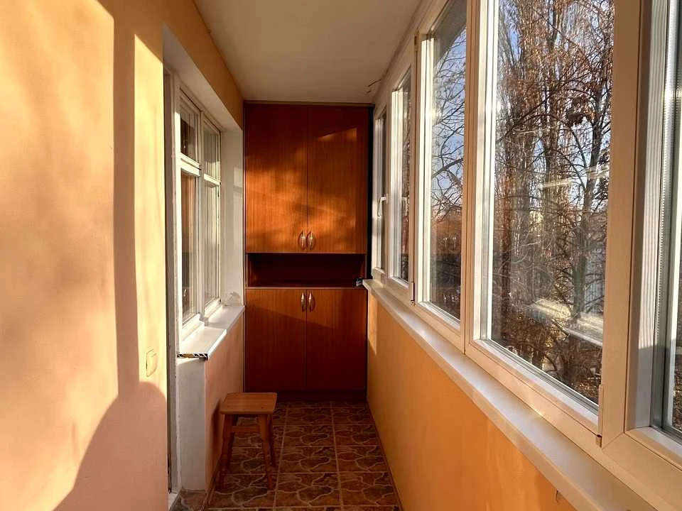 Apartment. Degtiarivska st.