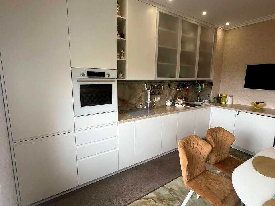 Apartment. Akademika Lebedeva str.