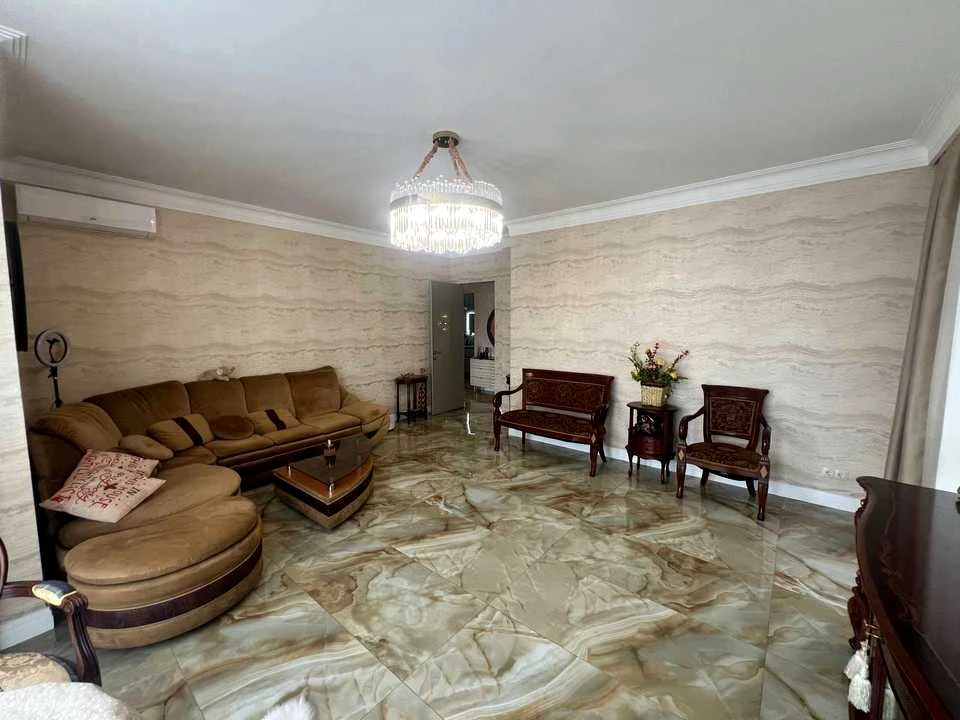Apartment. Akademika Lebedeva str.