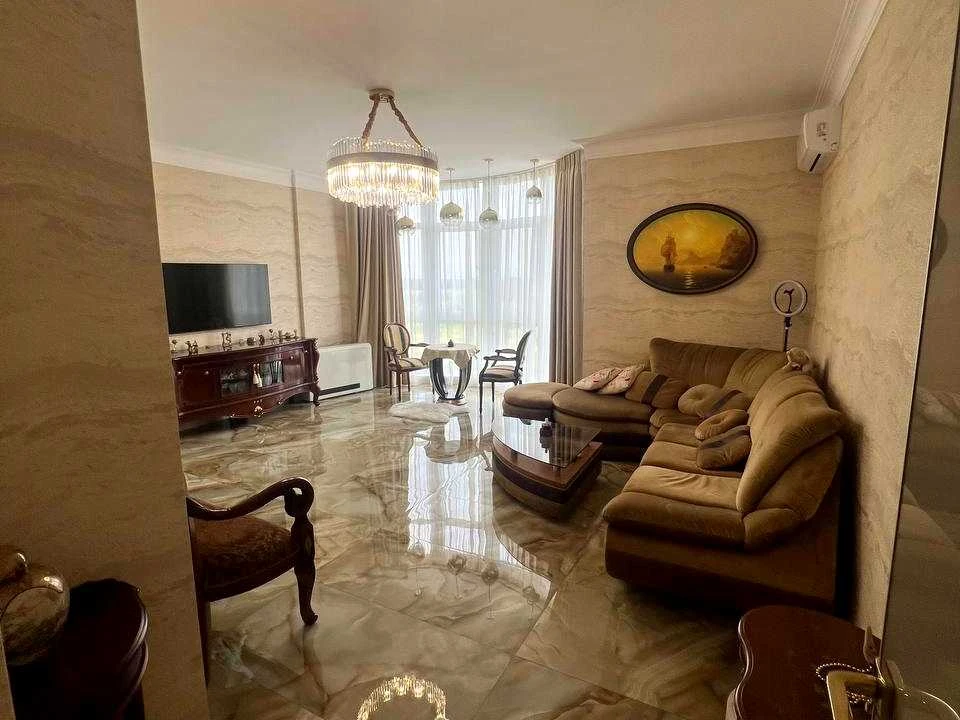 Apartment. Akademika Lebedeva str.