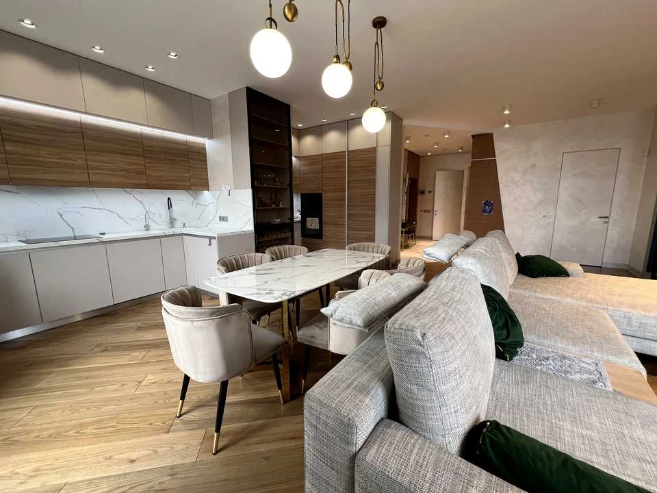 Apartment. Saperne Pole, вул.