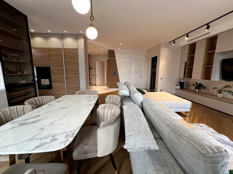 Apartment. Saperne Pole, вул.