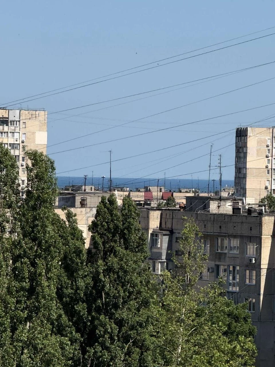 Продаю 1- комн. квартиру  с  ремонтом и видом на  море.