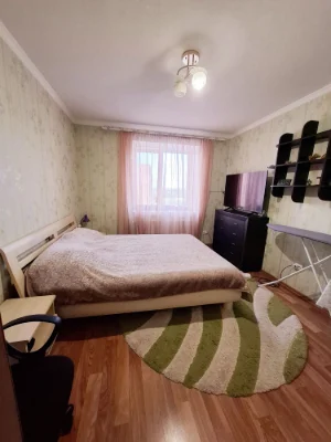 Продаж 2х.кв Кондратьєва, А/О