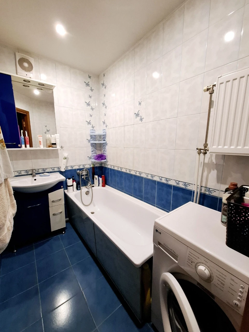 Продаж 2х.кв Кондратьєва, А/О