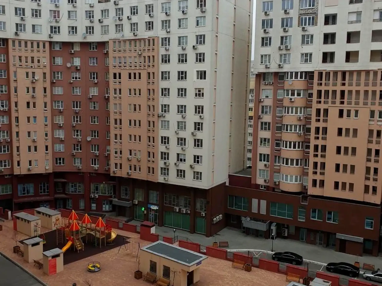 Rent 3-room apartment 92 m² on the 8th floor