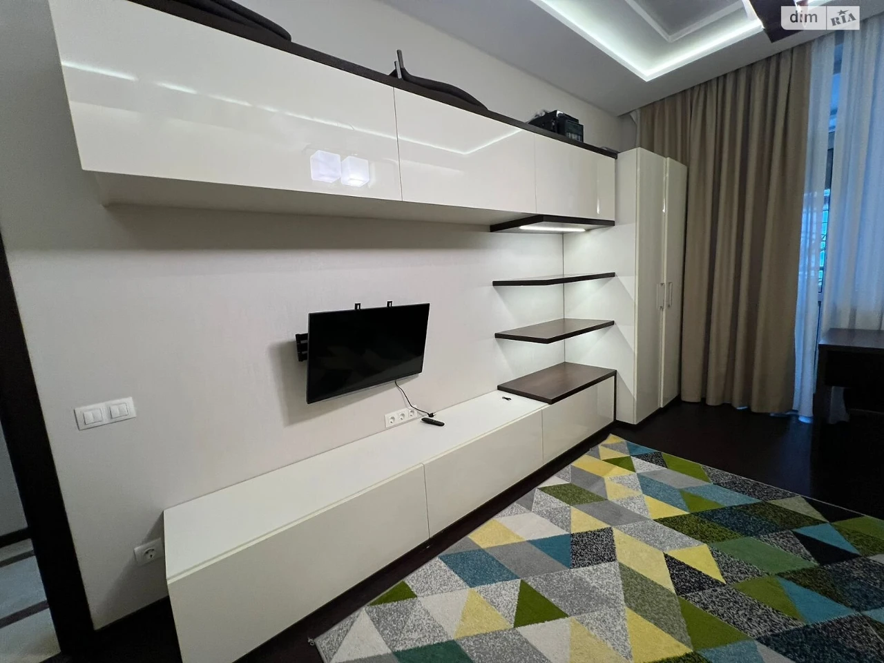 Long-Term Rent Apartment Pecersk